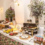 Halo Boutique Hotel