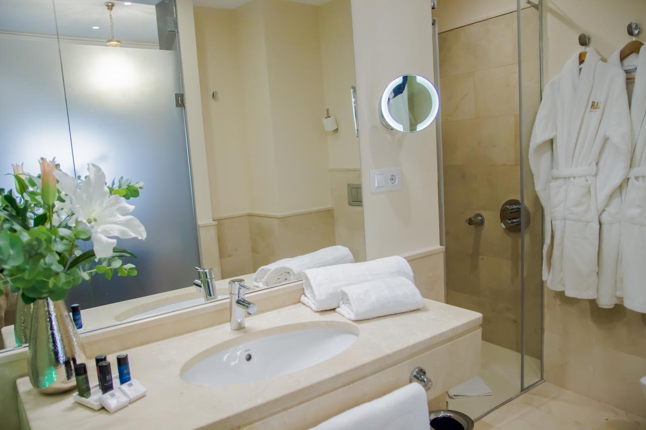 Hotel Halo Boutique 4*
